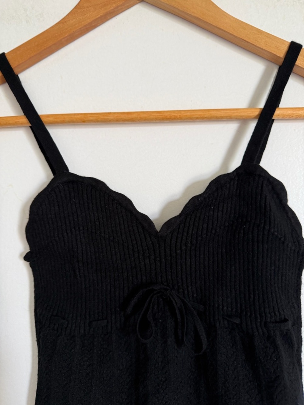 Aritzia Wilfred Black Soloist Top in Wonder Yarn Dainty Tank size XXS EUC - Picture 11 of 14